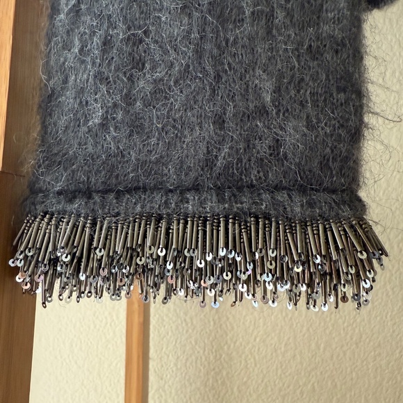 H&M Edition Charcoal Fuzzy Sweater Size M - Picture 13 of 13